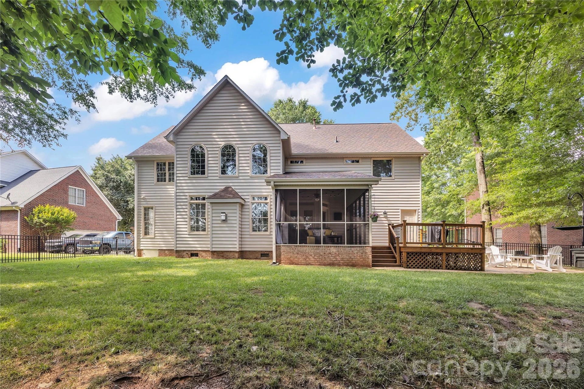 5709 Woodridge Court - Photo 38