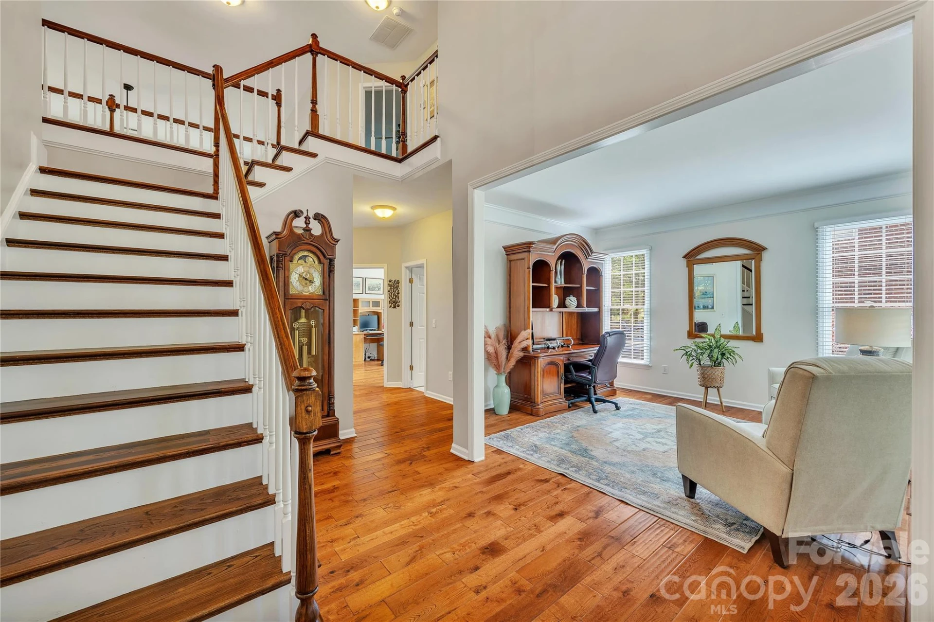 5709 Woodridge Court - Photo 6