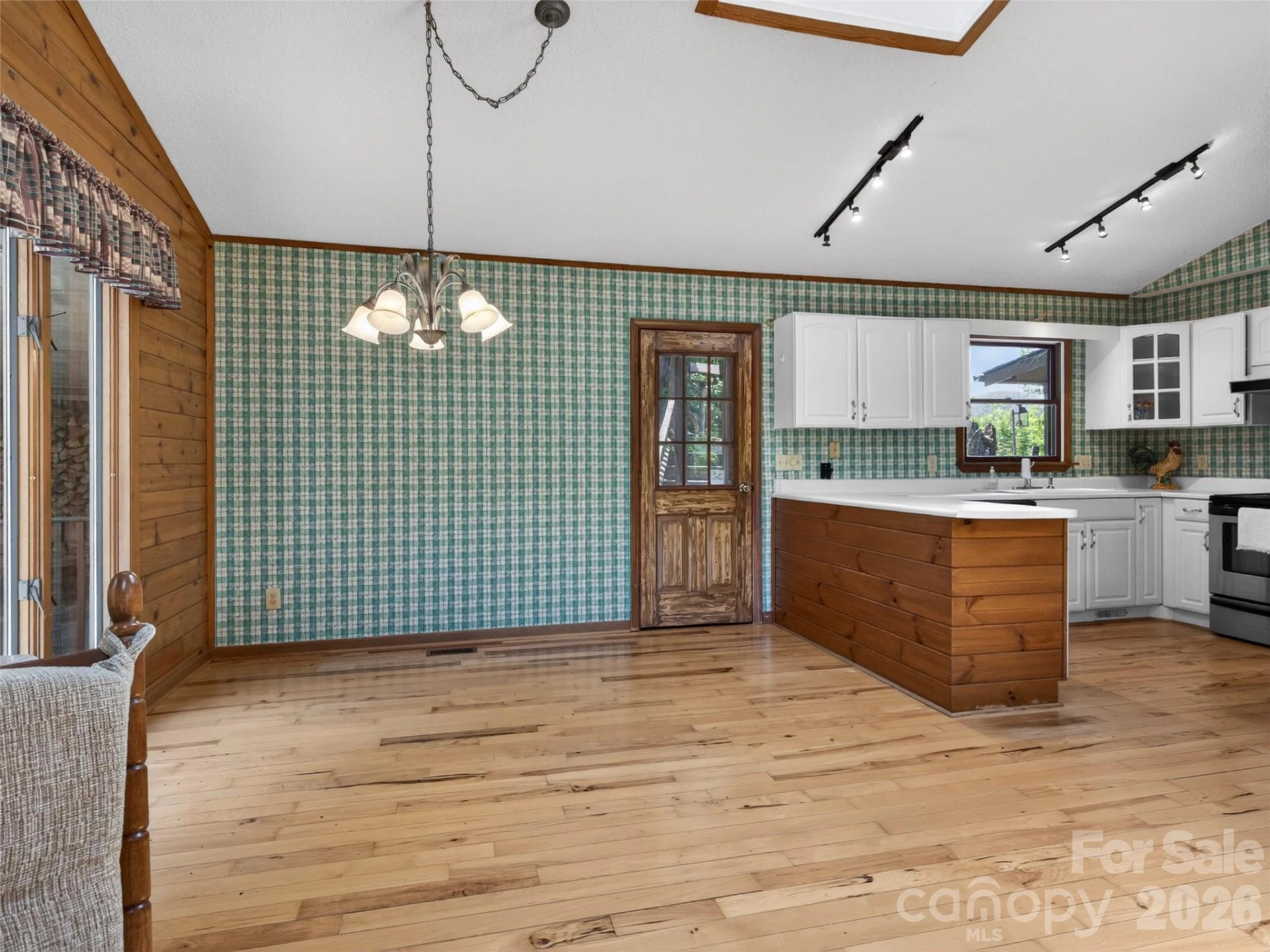 255 Westover Lane - Photo 8