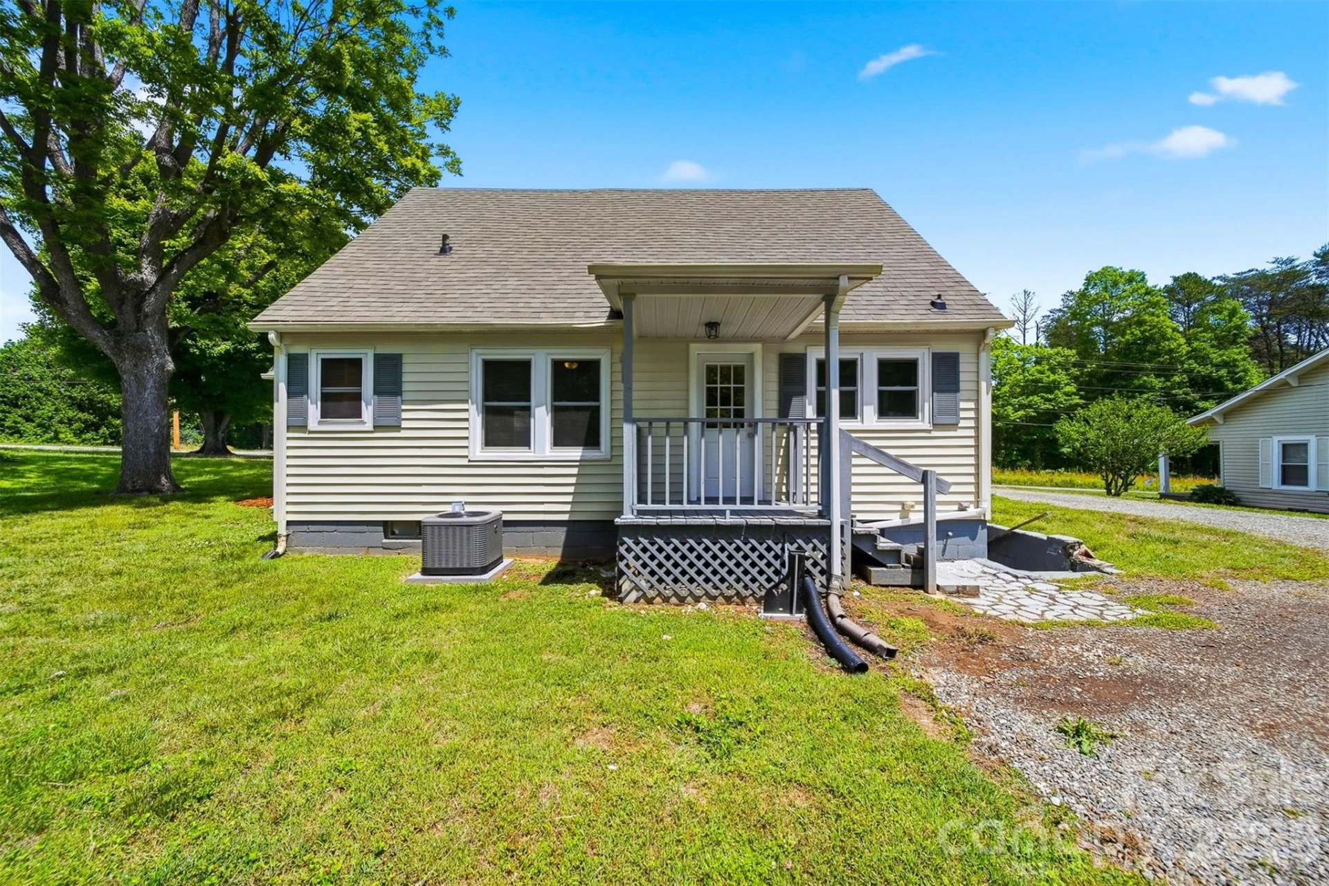 210 Valdese Drive - Photo 23