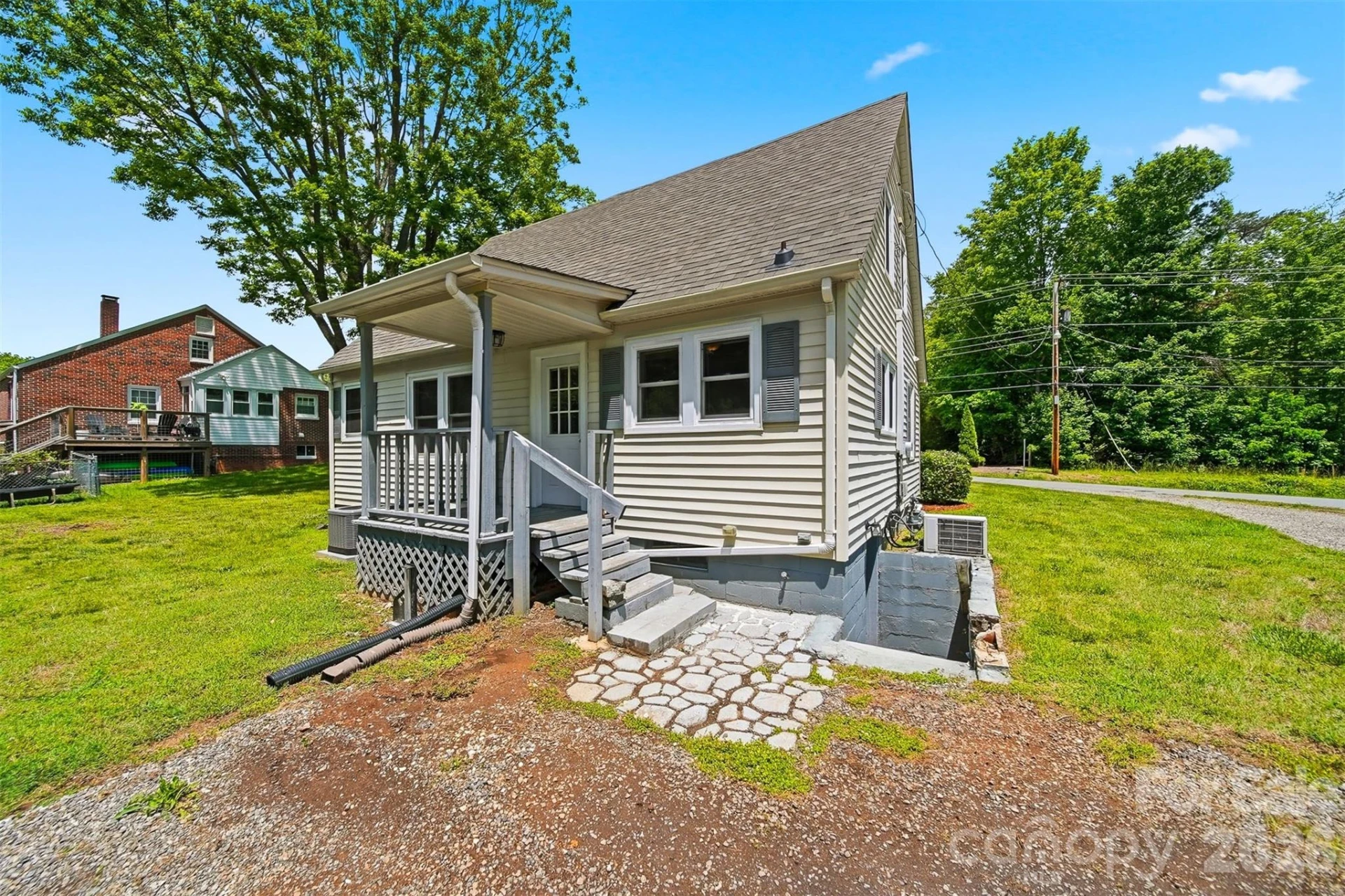 210 Valdese Drive - Photo 24