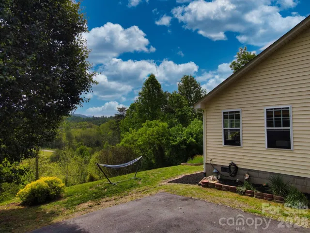 1798 New Stock Road, Weaverville, NC, 28787