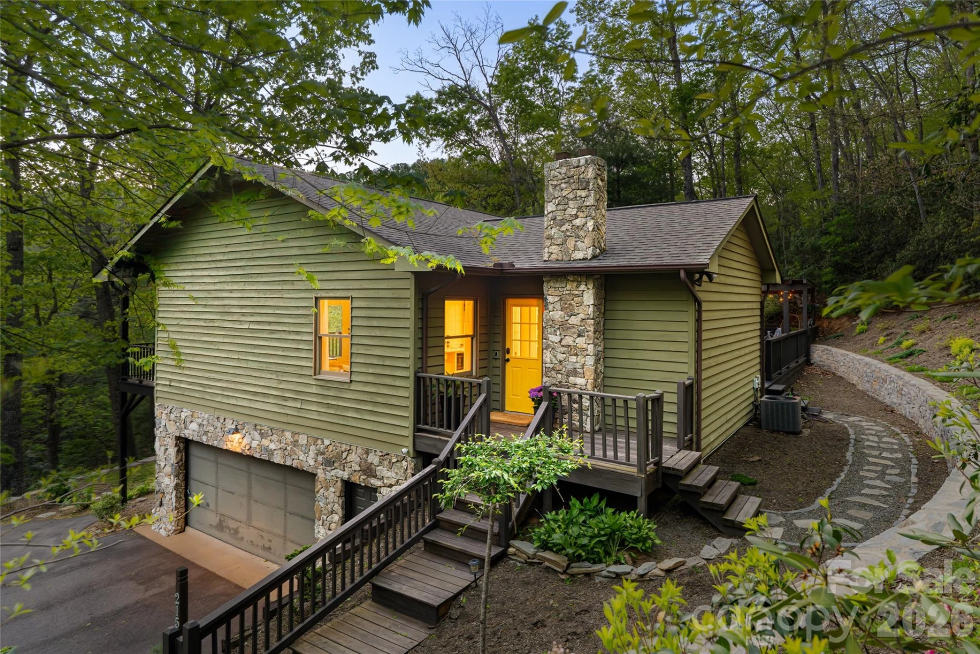 2159 North Fork Right Fork Road