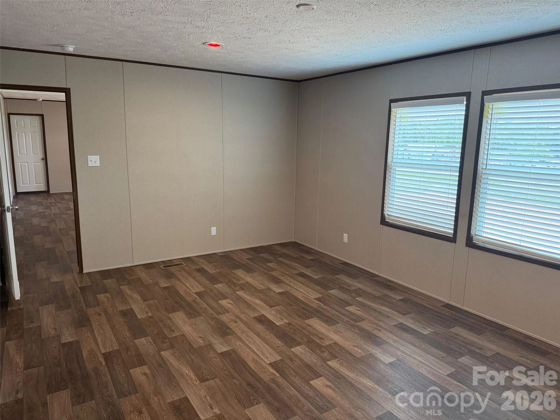 3932 Sunset Boulevard - Photo 15