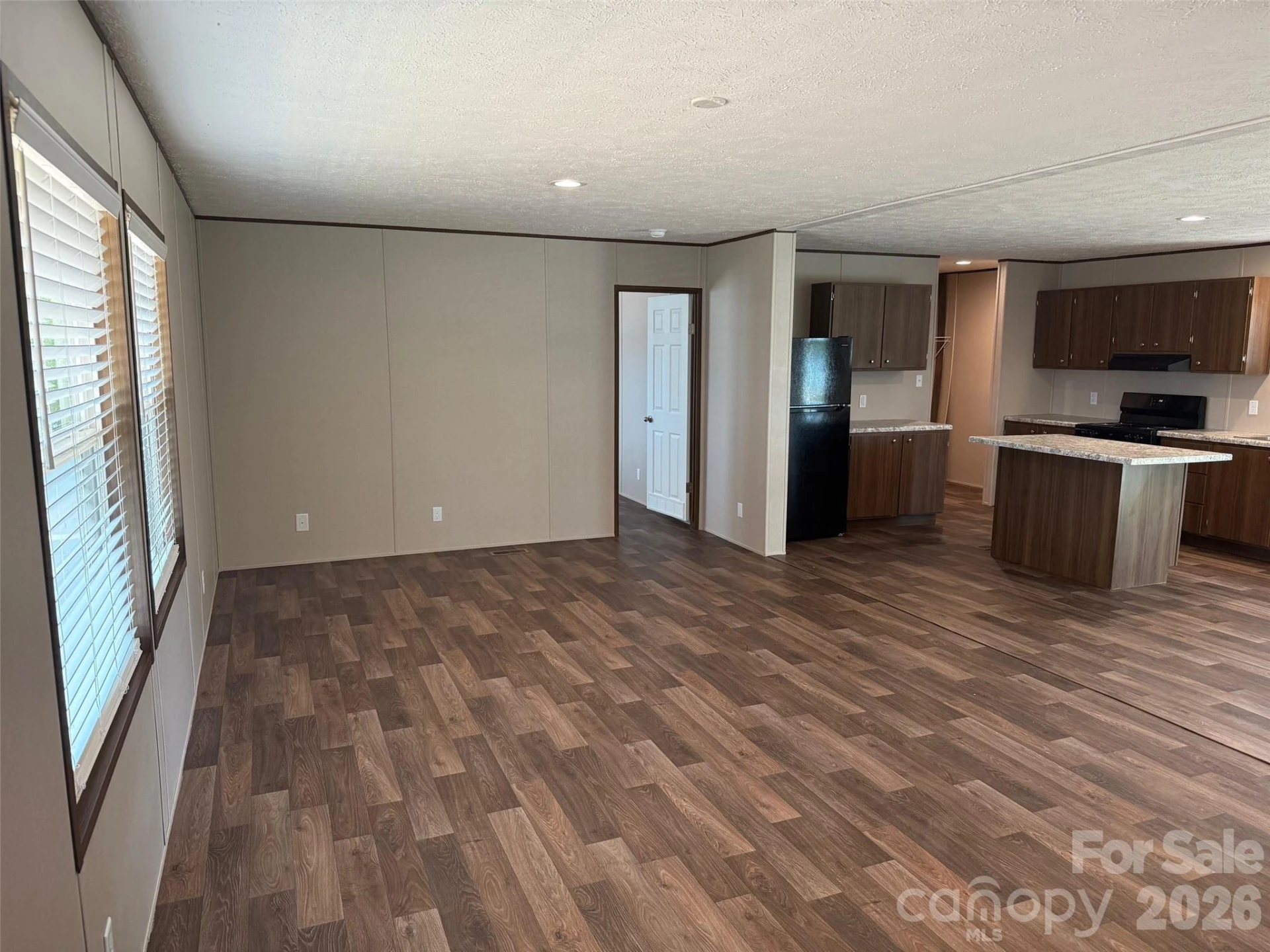 3932 Sunset Boulevard - Photo 8