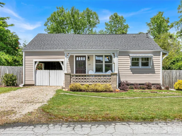 29 Salem Street, Brevard, NC, 28712
