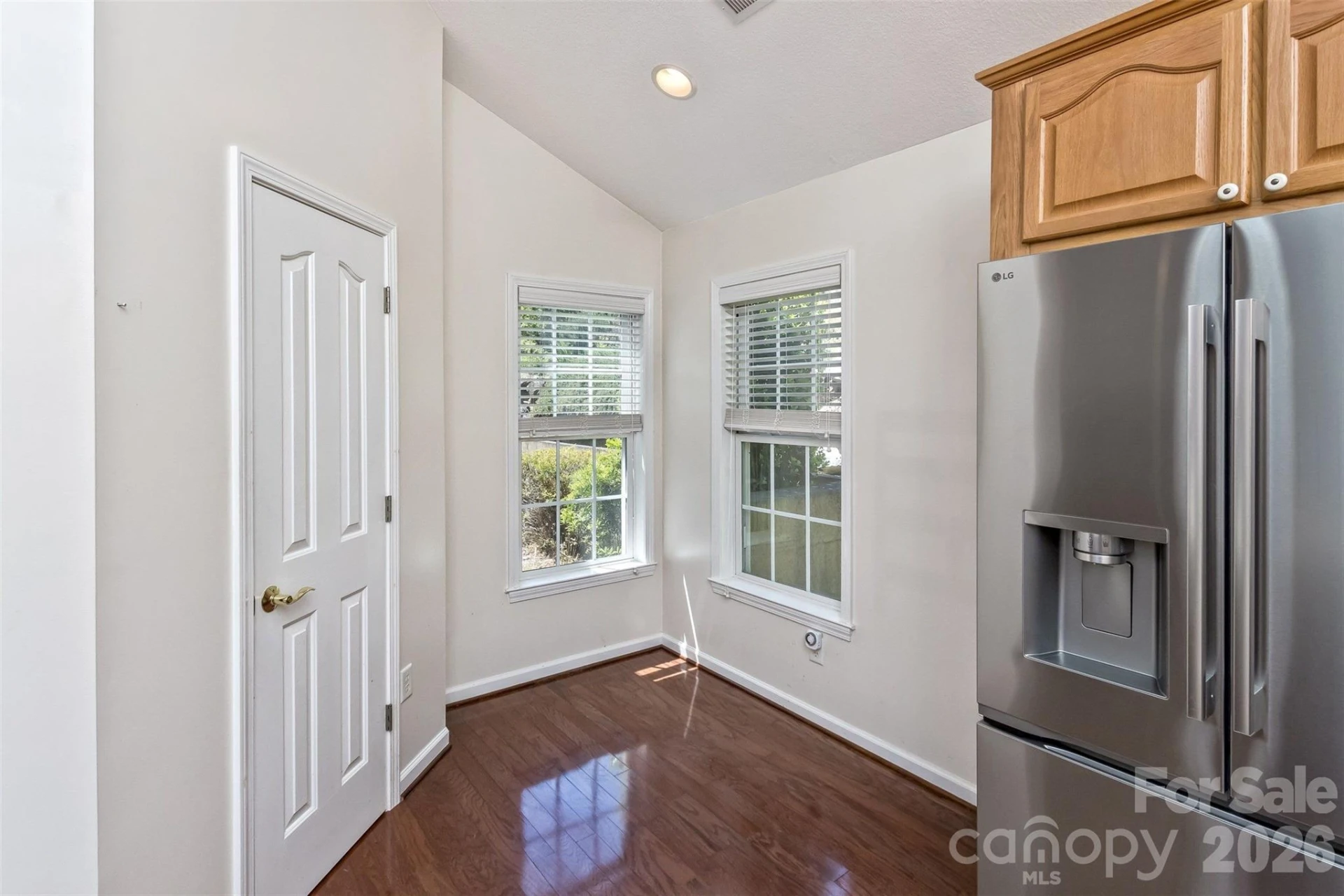 55 Stonebridge Drive - Photo 13