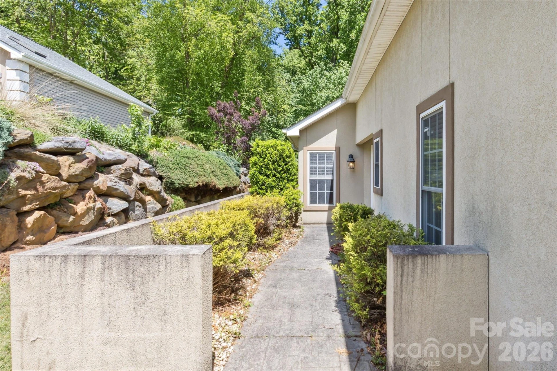 55 Stonebridge Drive - Photo 5