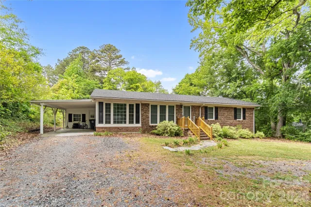 1141 Shannon Drive, Wadesboro, NC, 28170