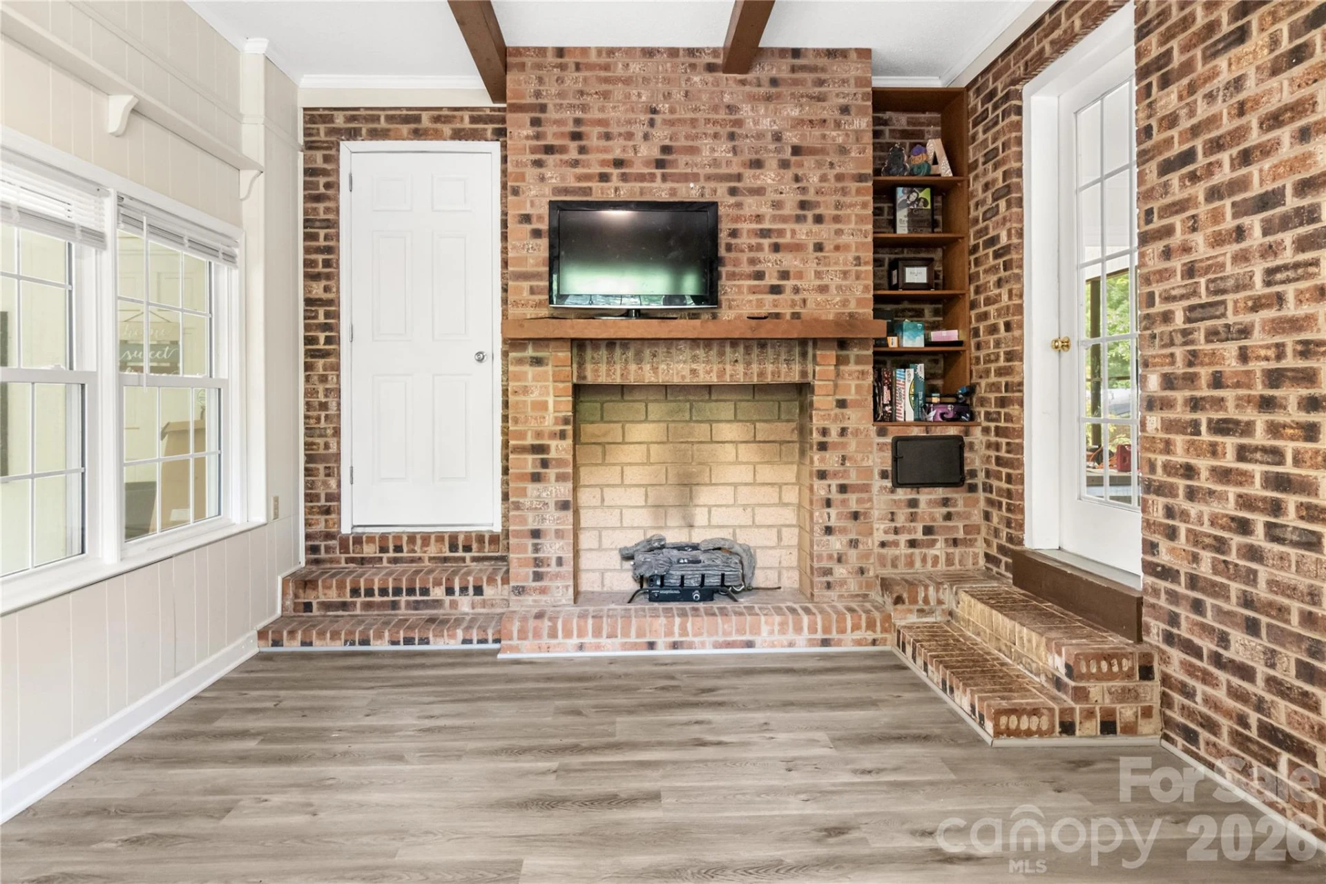 1141 Shannon Drive - Photo 11
