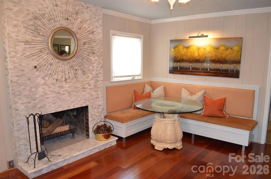 1140 Bevis Drive - Photo 3