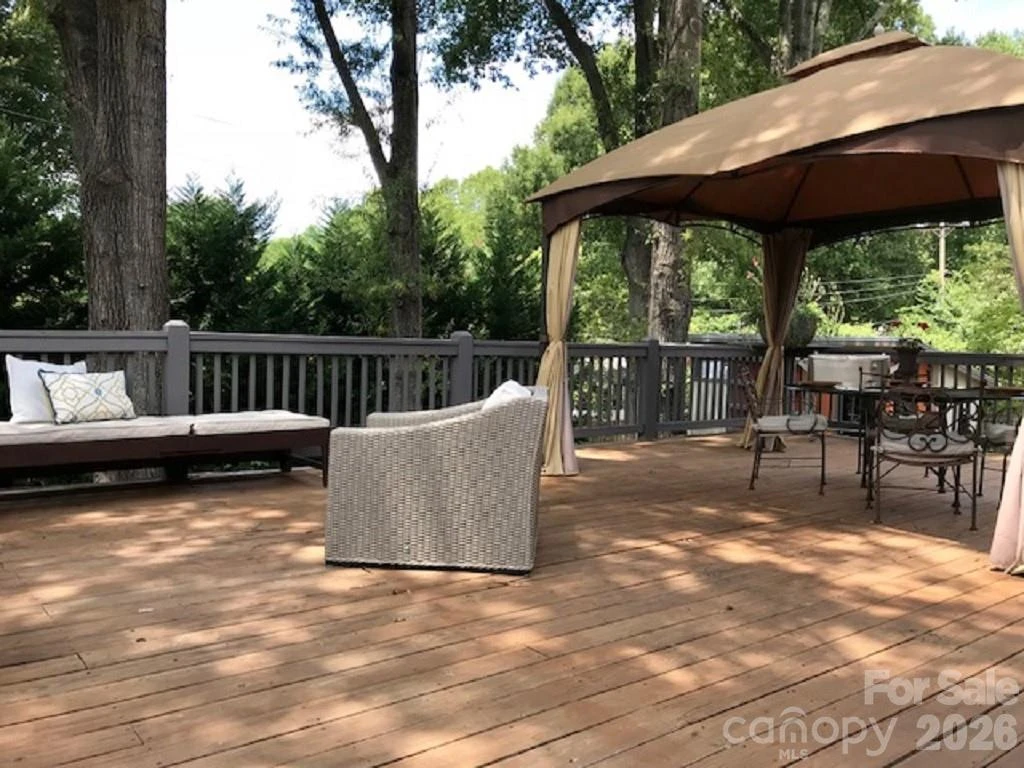1140 Bevis Drive - Photo 22