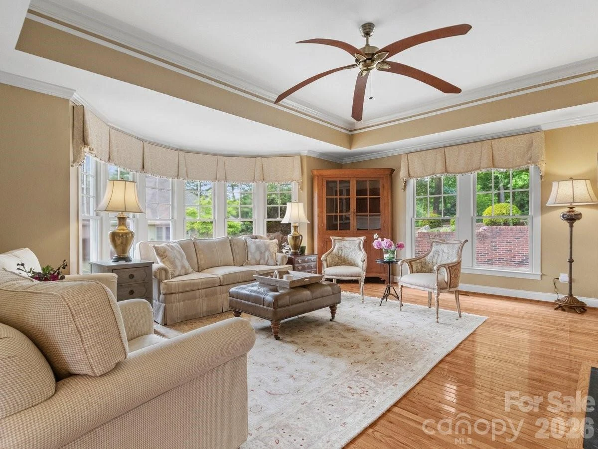 6 Creekside Way - Photo 3