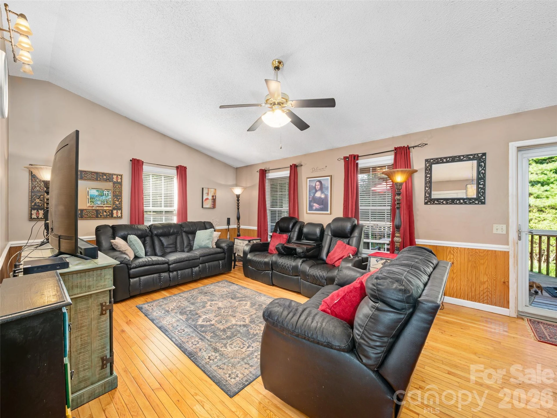 282 Sourwood Drive - Photo 2