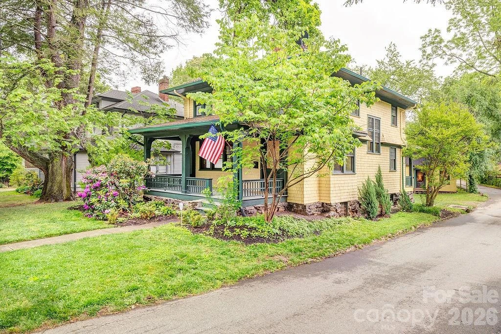 14 Watauga Street - Photo 2