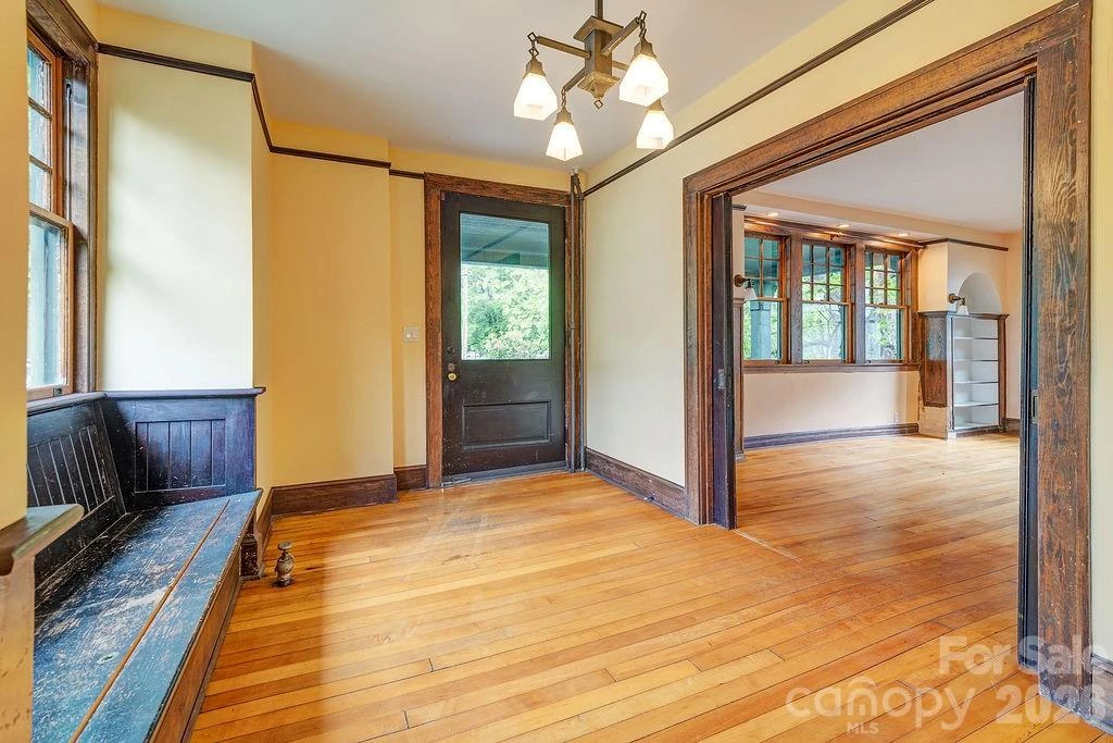 14 Watauga Street - Photo 4