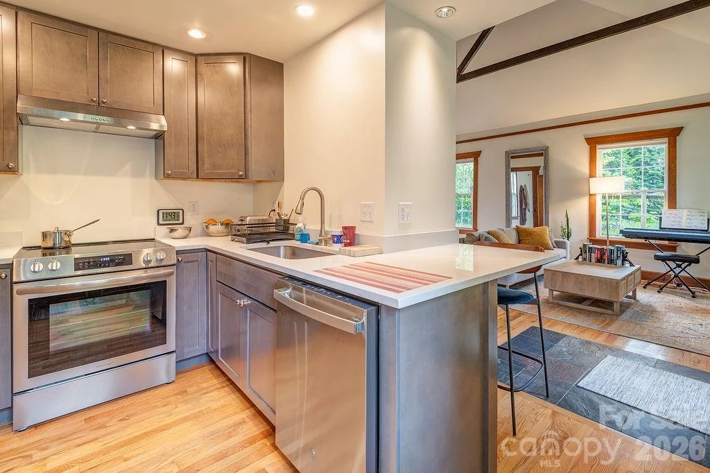 14 Watauga Street - Photo 33