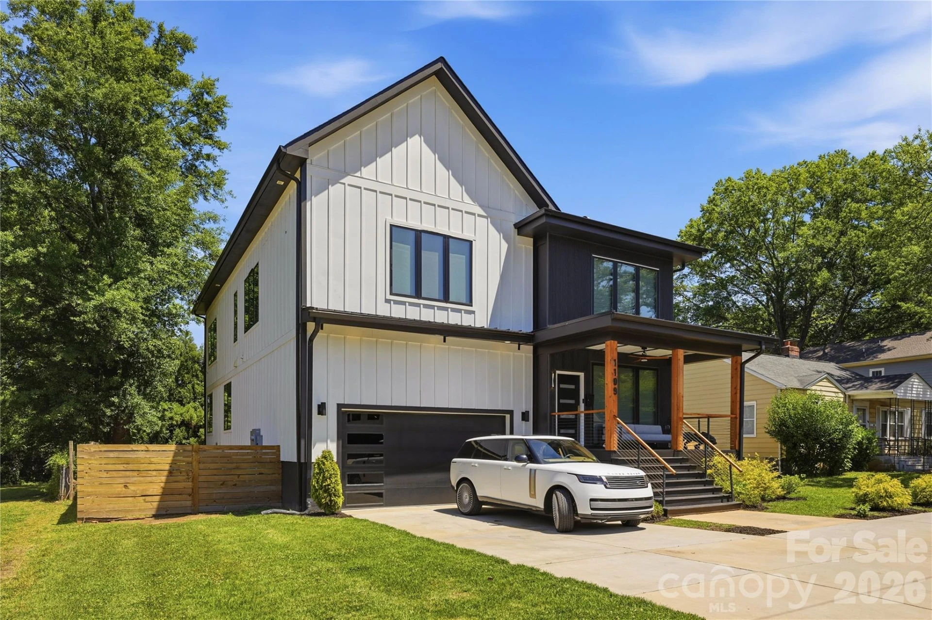 1109 Leigh Avenue - Photo 2