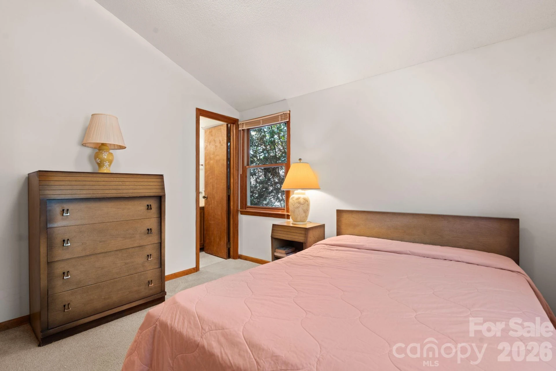 8977 Rose Hollow Avenue - Photo 14