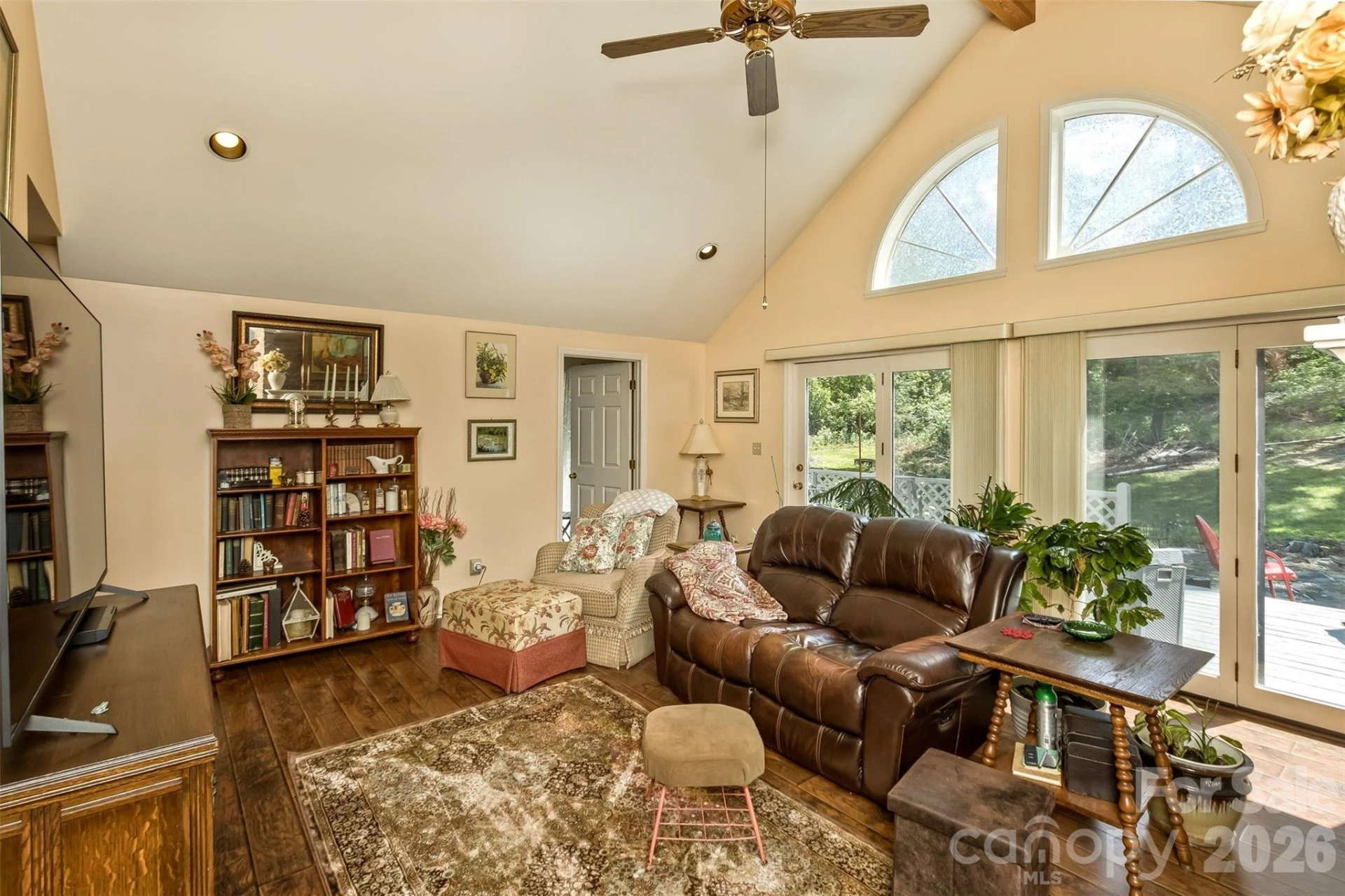 10 Applecross Road - Photo 13