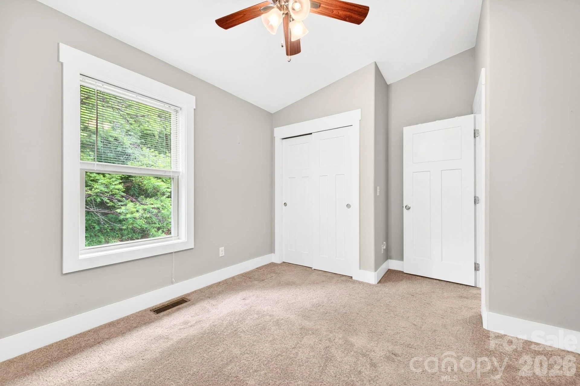 181 Glendale Avenue - Photo 22
