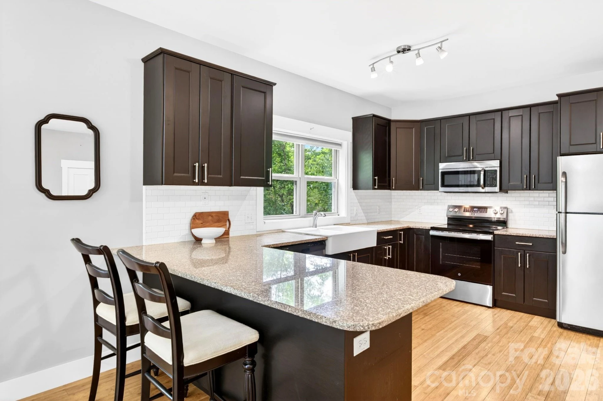 181 Glendale Avenue - Photo 7