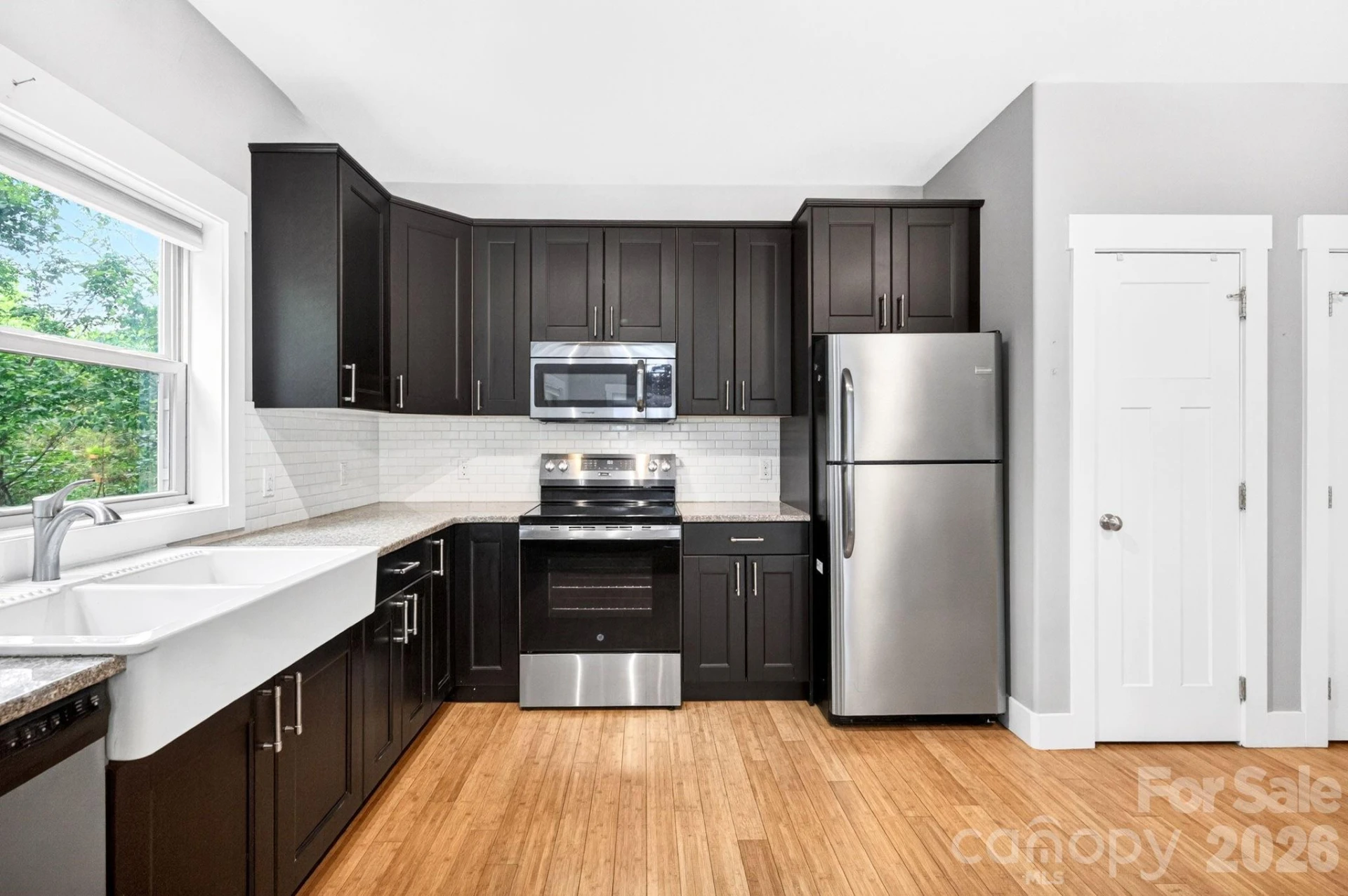 181 Glendale Avenue - Photo 9