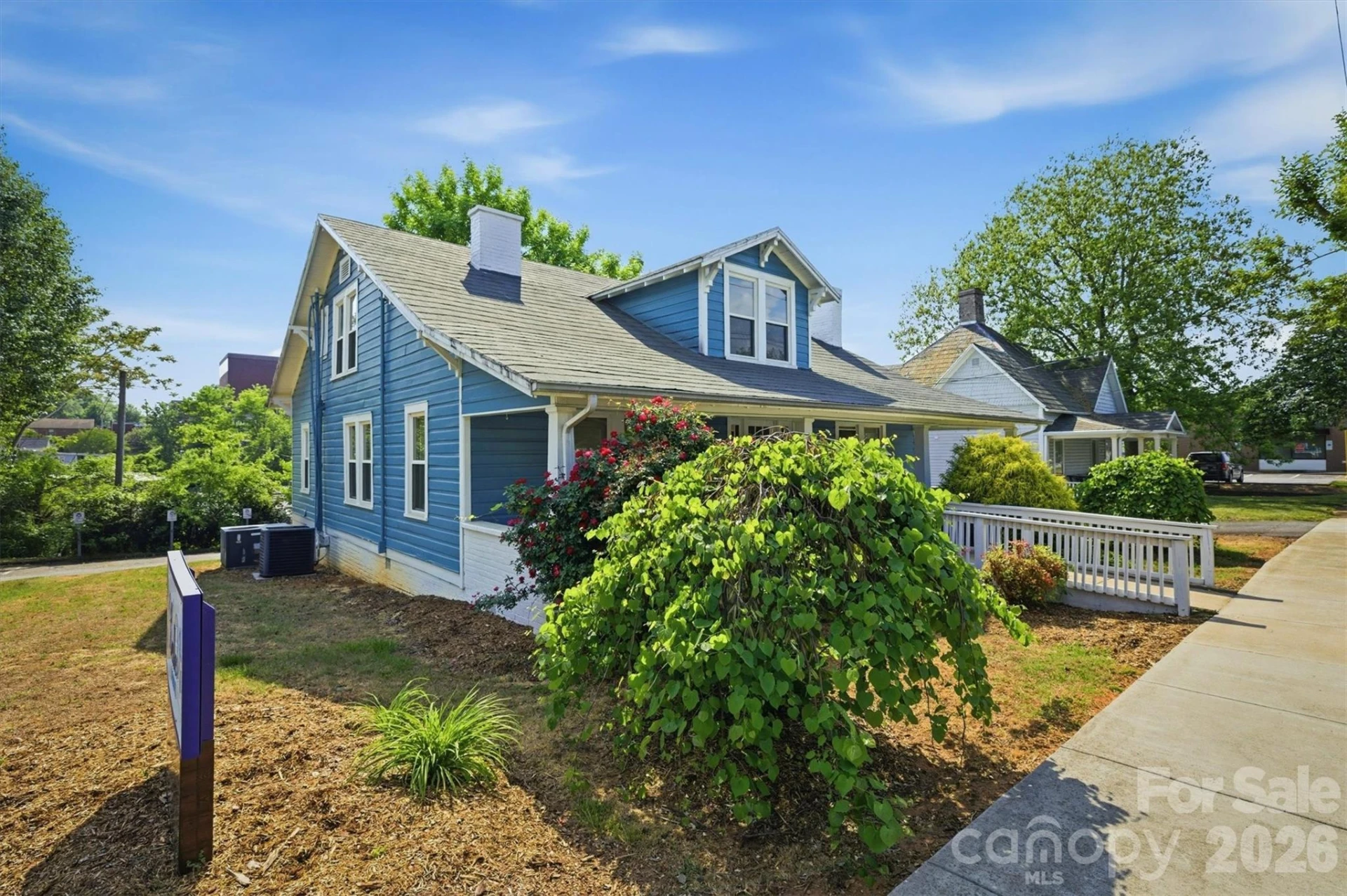 408 Green Street - Photo 2