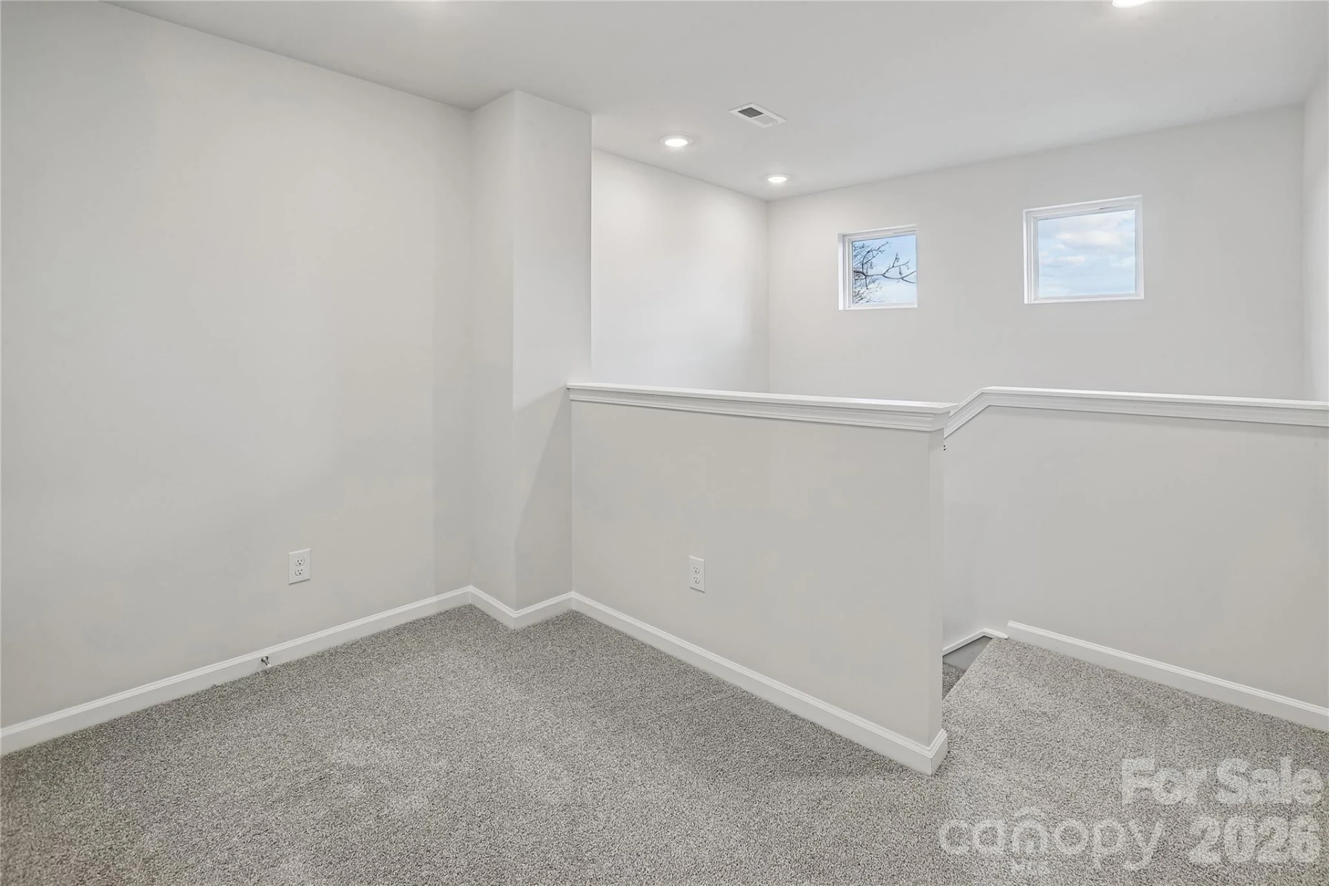 532 Bond Street - Photo 14