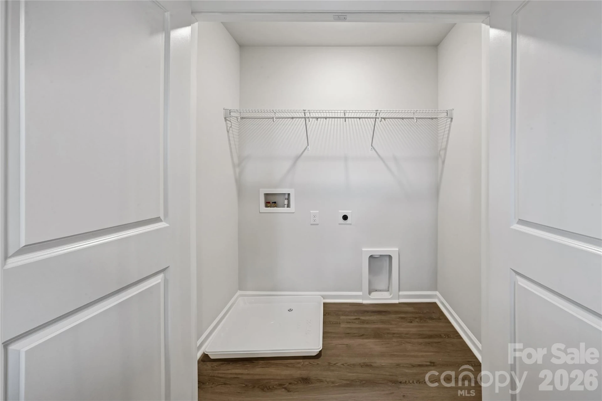 532 Bond Street - Photo 29
