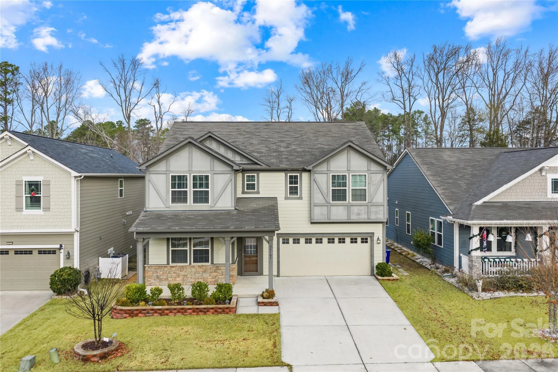 14107 Magnolia Walk Drive