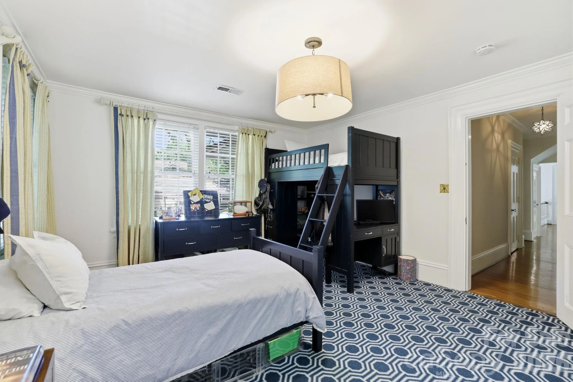 937 Granville Road - Photo 39