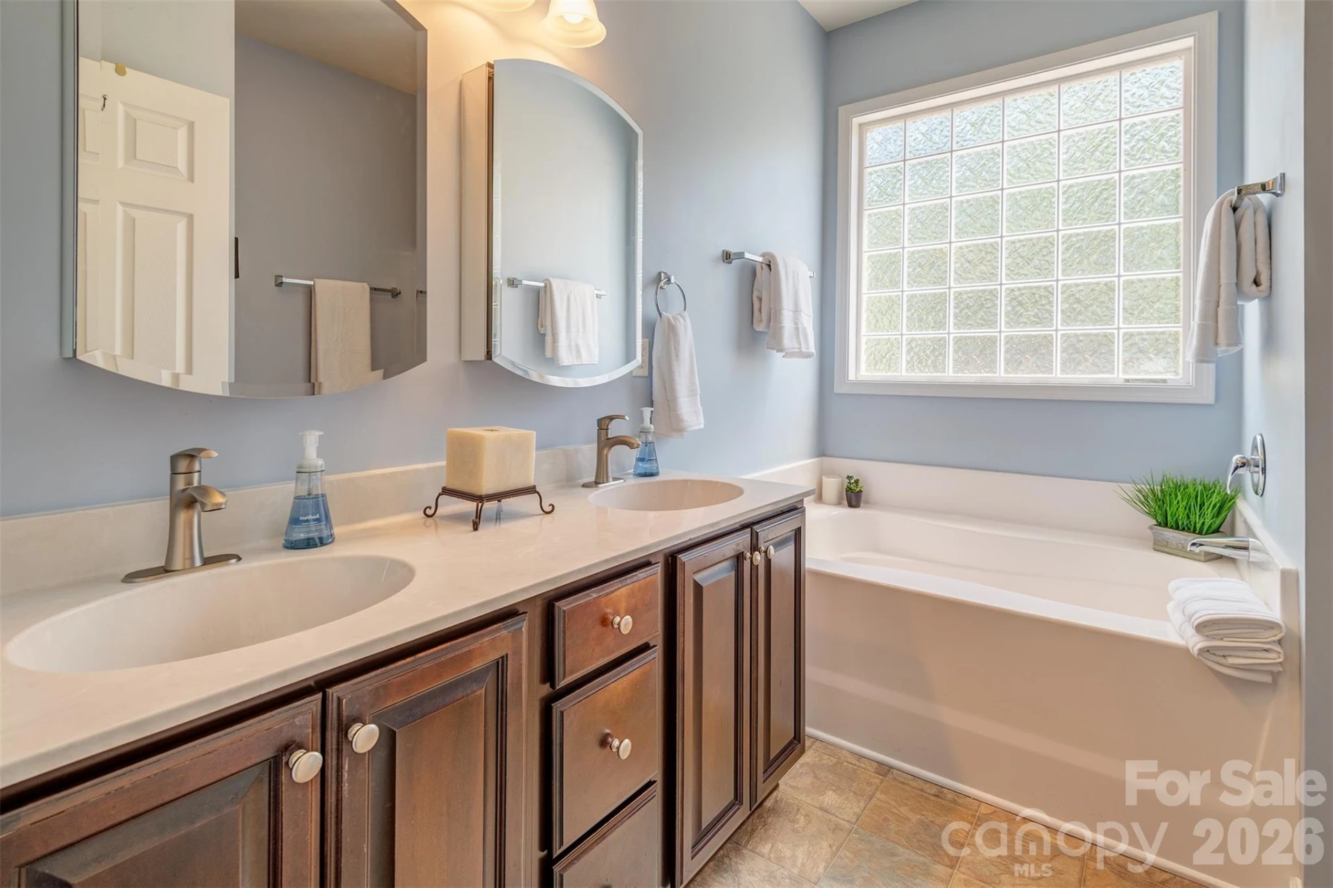 7 Breyerton Court - Photo 15
