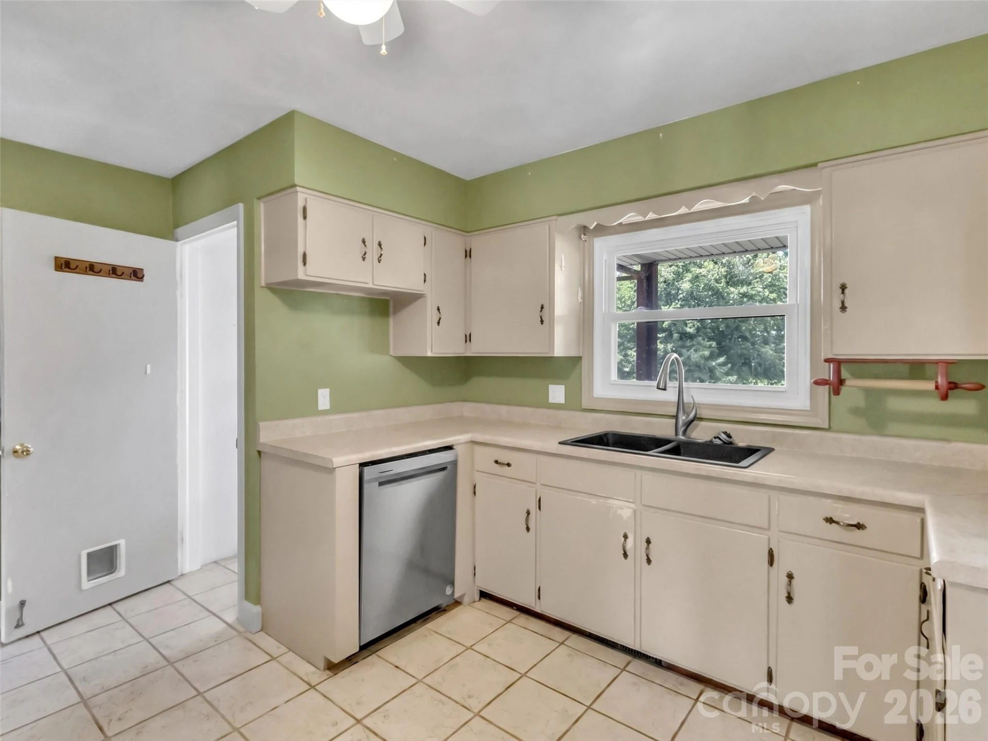 17 Hickory View Lane - Photo 10