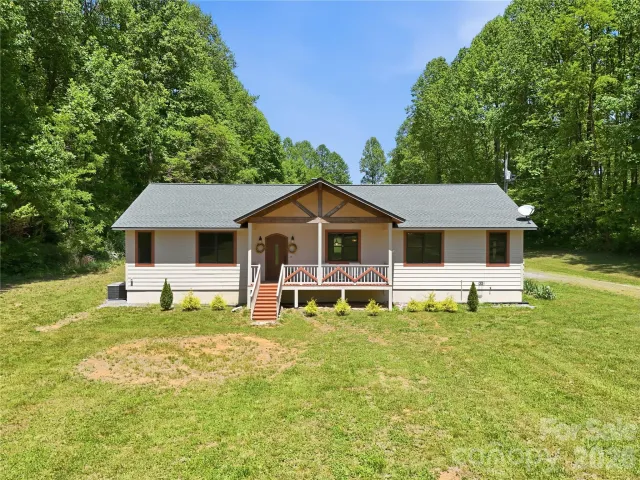 3540 Fork Creek Road, Saluda, NC, 28773