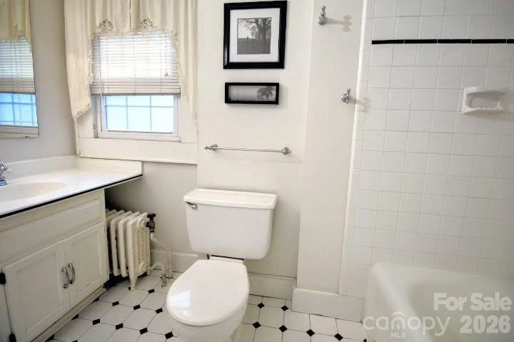8 Colonial Place - Photo 10