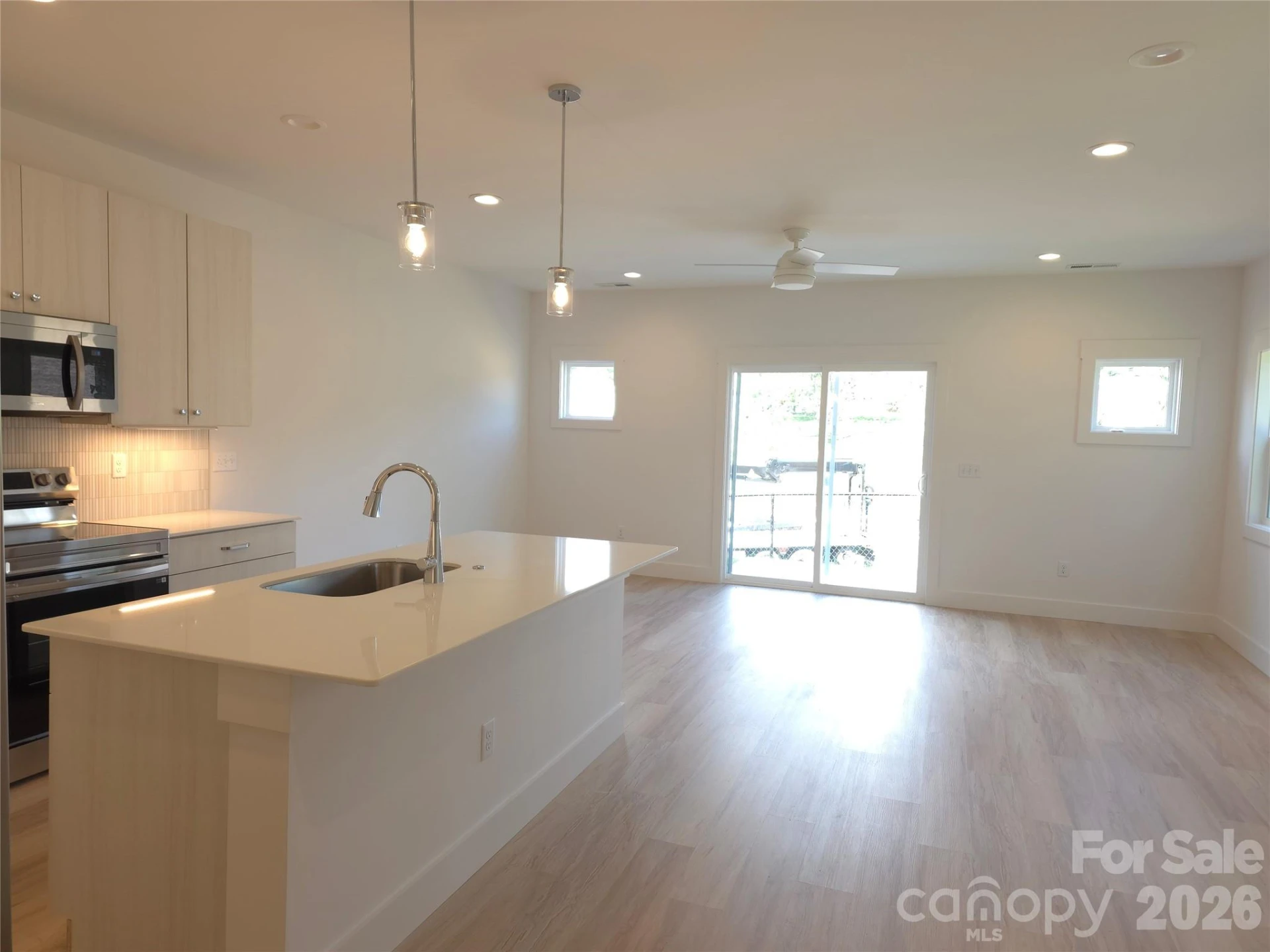 13 Bolton Street #7 - Photo 6