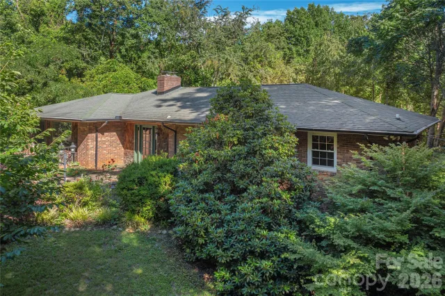 35 McKinney Road, Asheville, NC, 28805