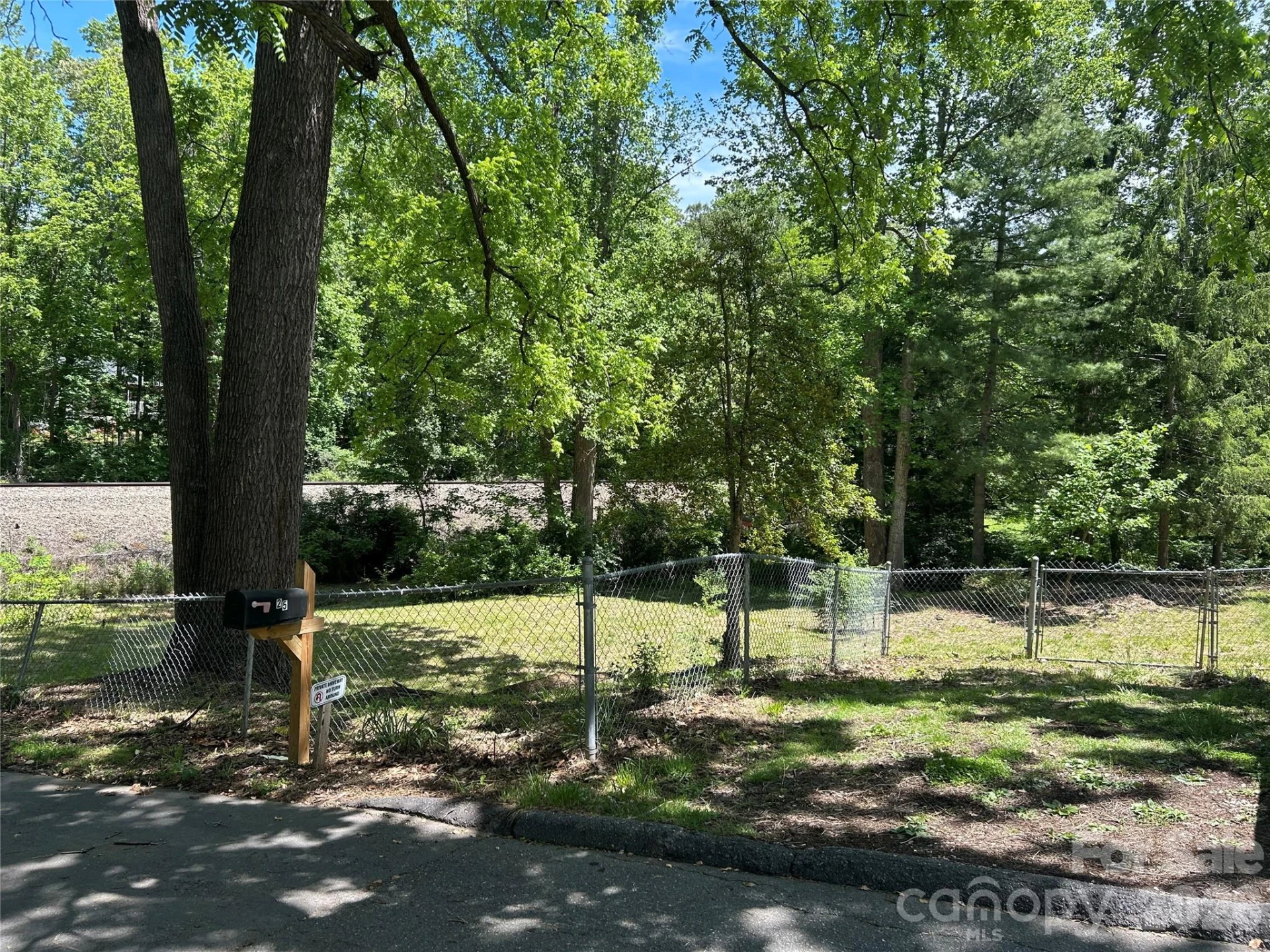 28 Pinecrest Drive #2 - Photo 2