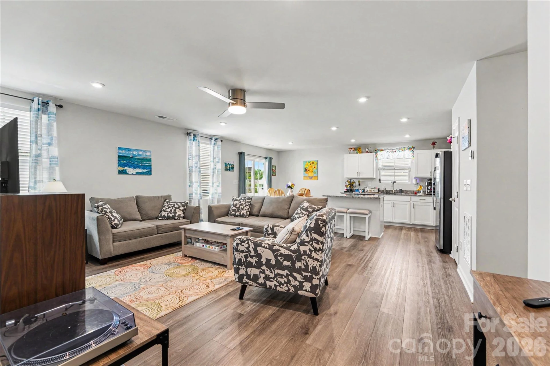 114 Weymouth Avenue - Photo 5