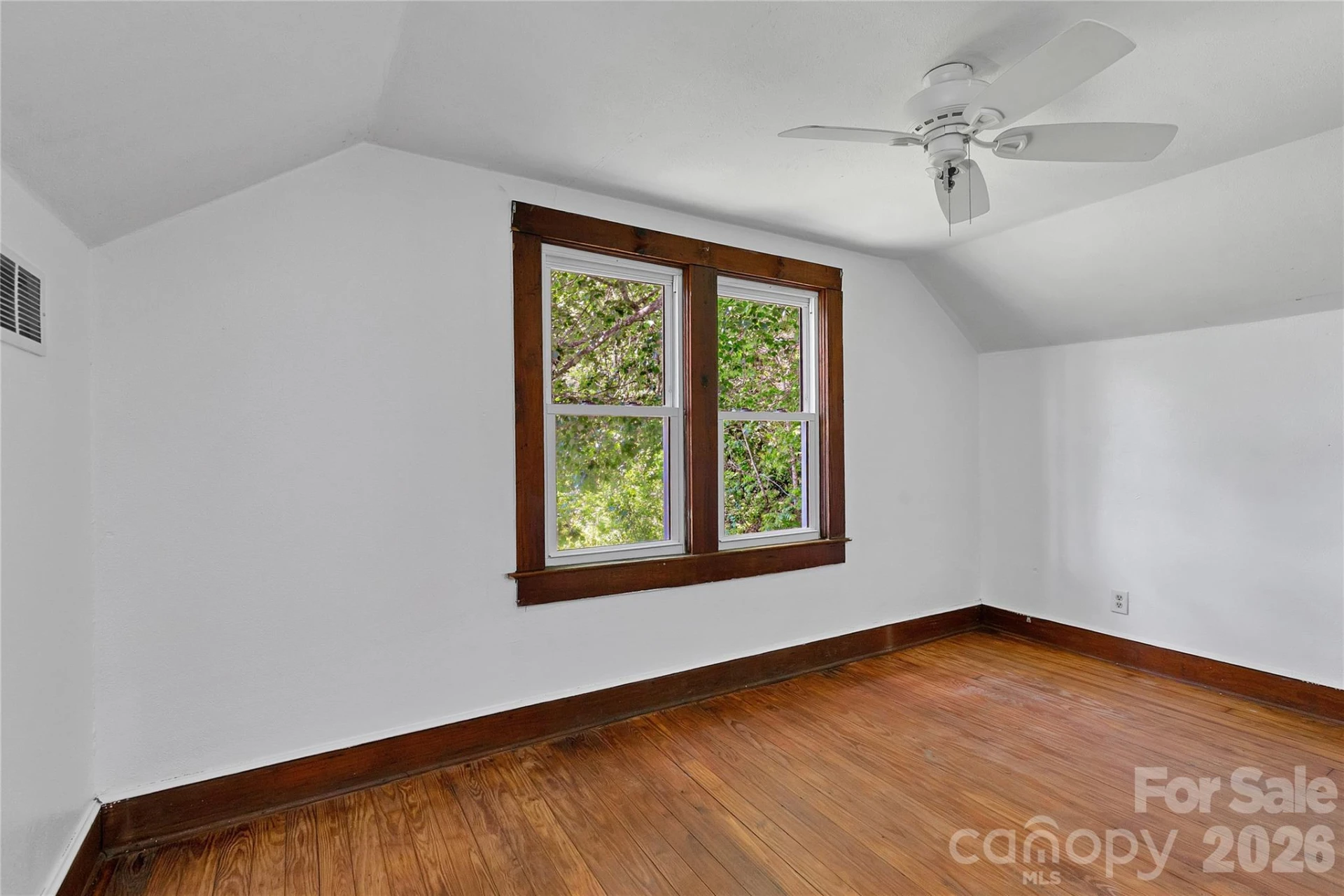 587 Old Hendersonville Highway - Photo 30
