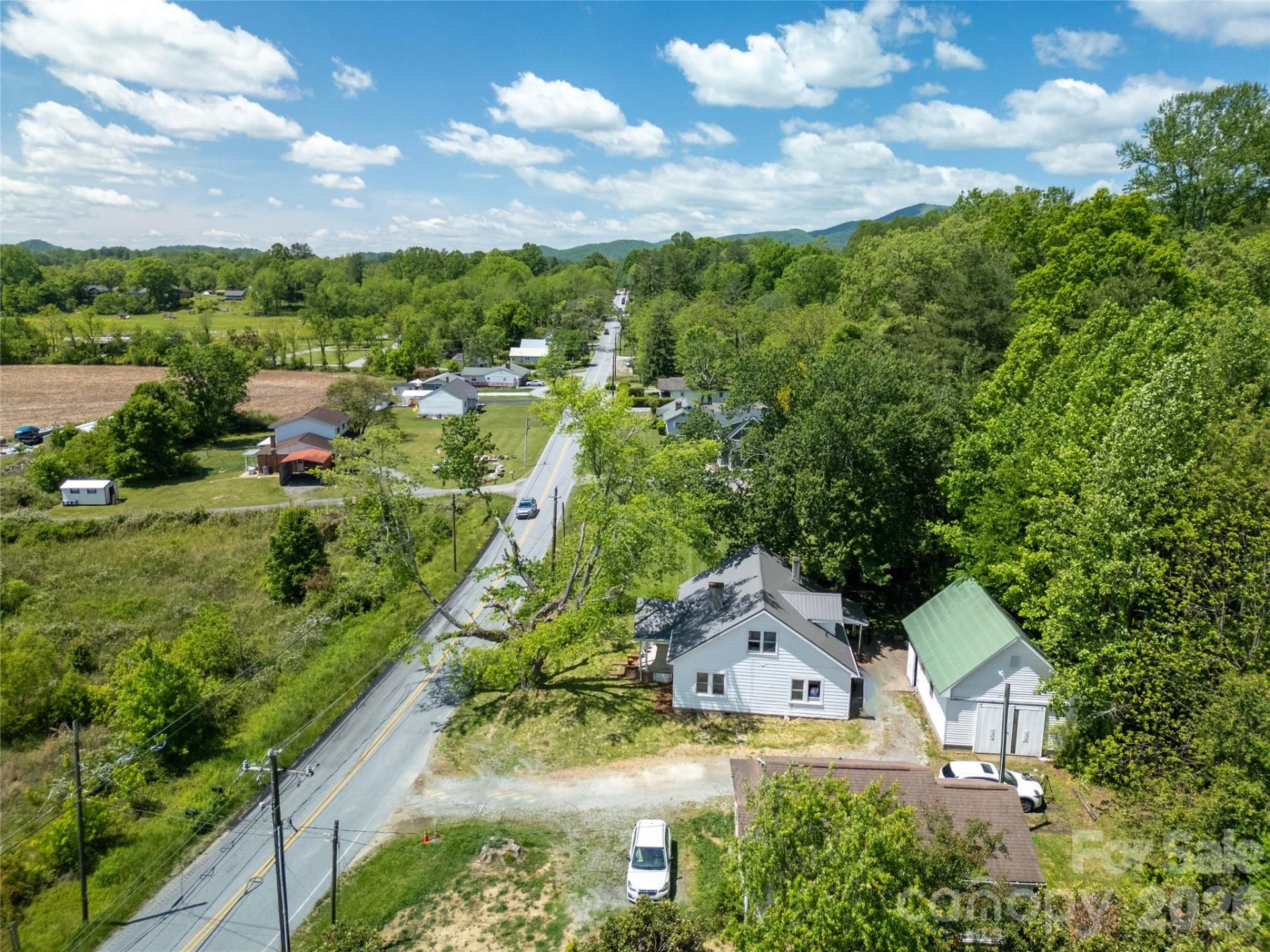 587 Old Hendersonville Highway - Photo 7