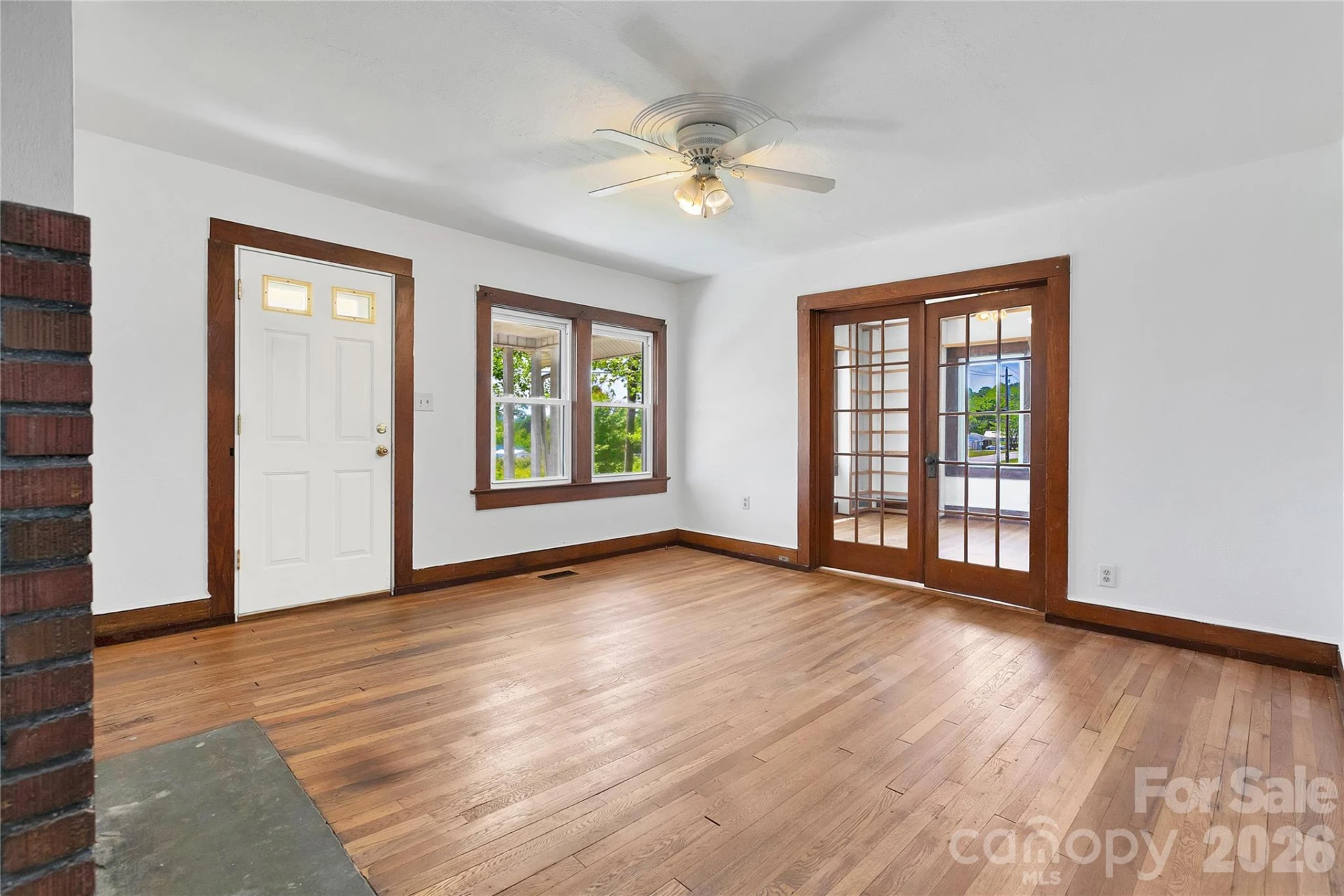 587 Old Hendersonville Highway - Photo 9