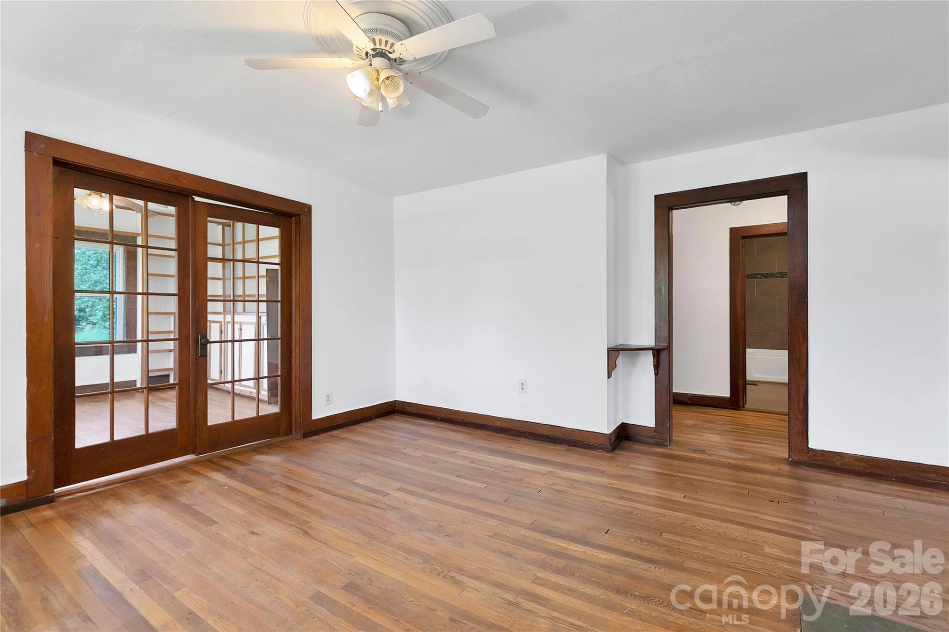 587 Old Hendersonville Highway - Photo 10