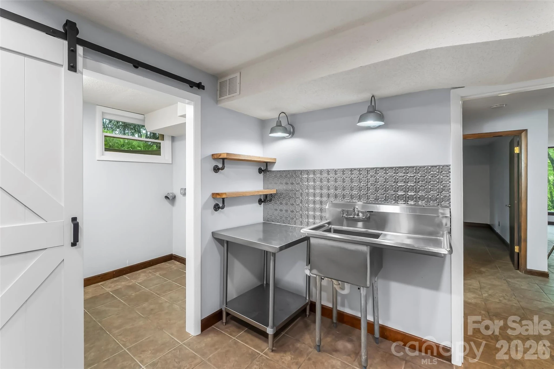 7820 Greenville Highway - Photo 21