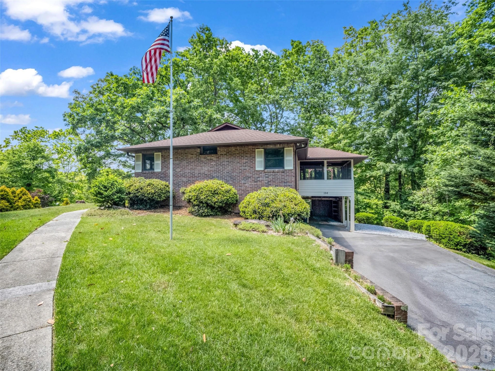 156 Deer Run - Photo 2