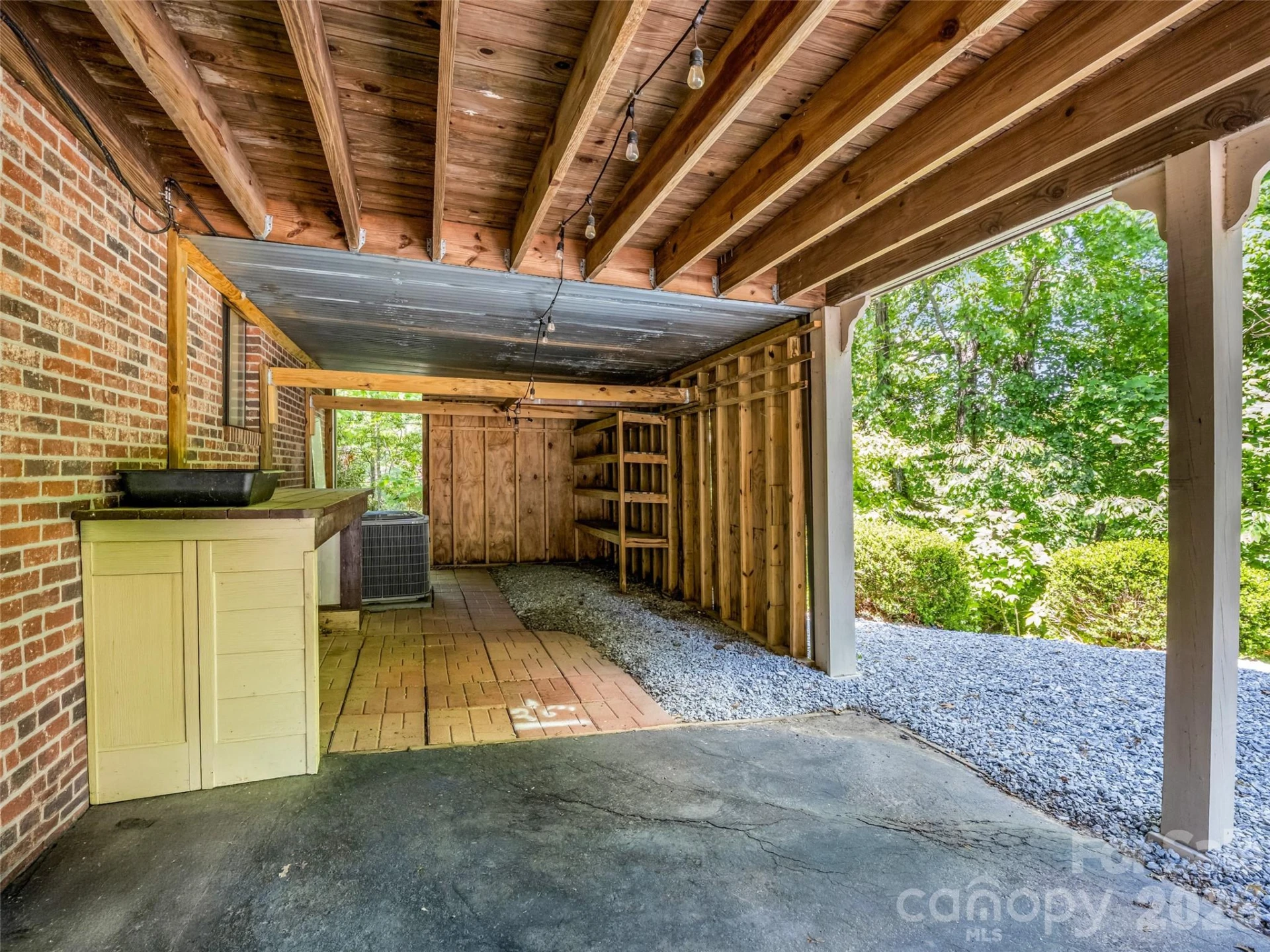 156 Deer Run - Photo 34