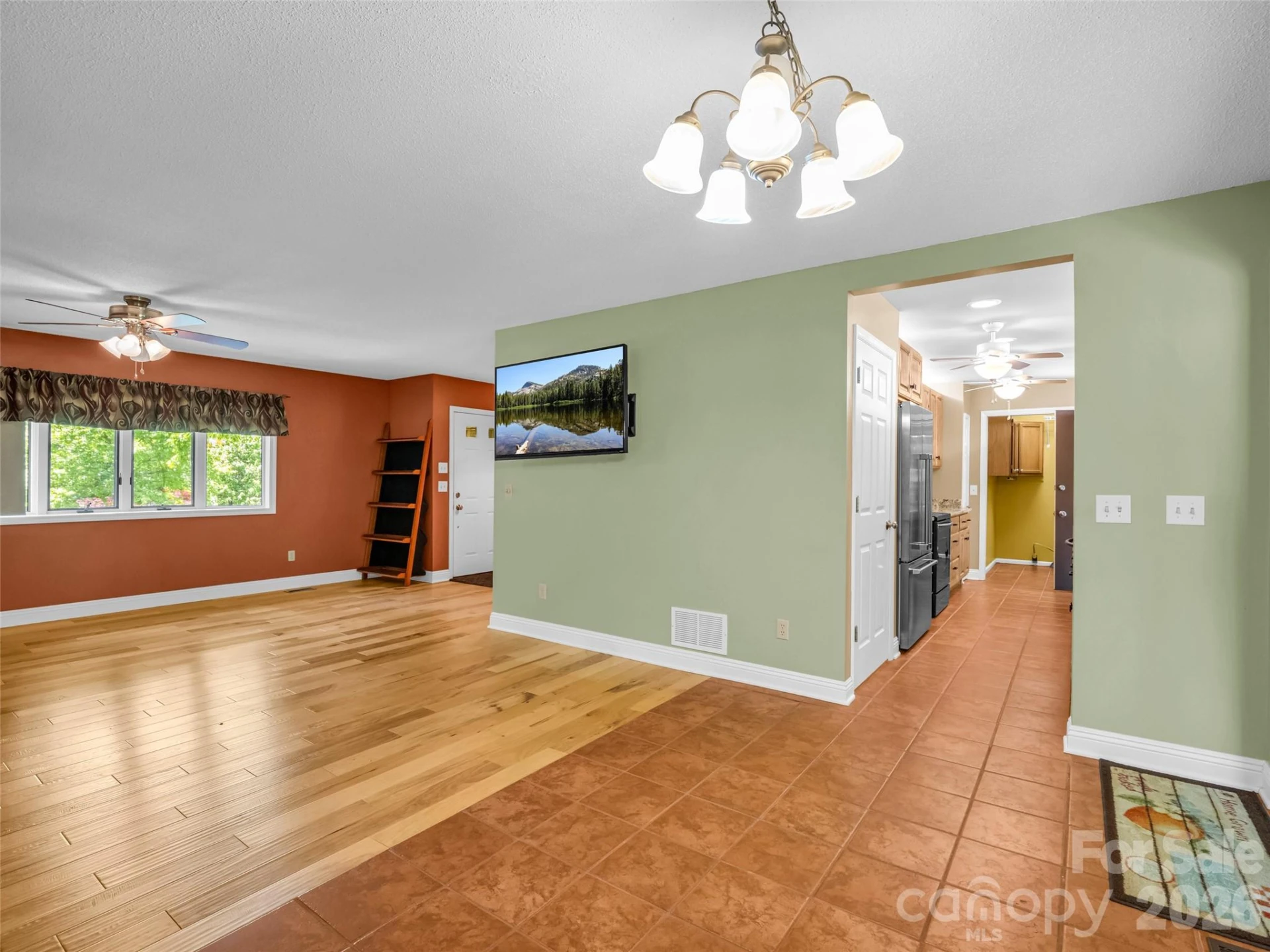 156 Deer Run - Photo 8