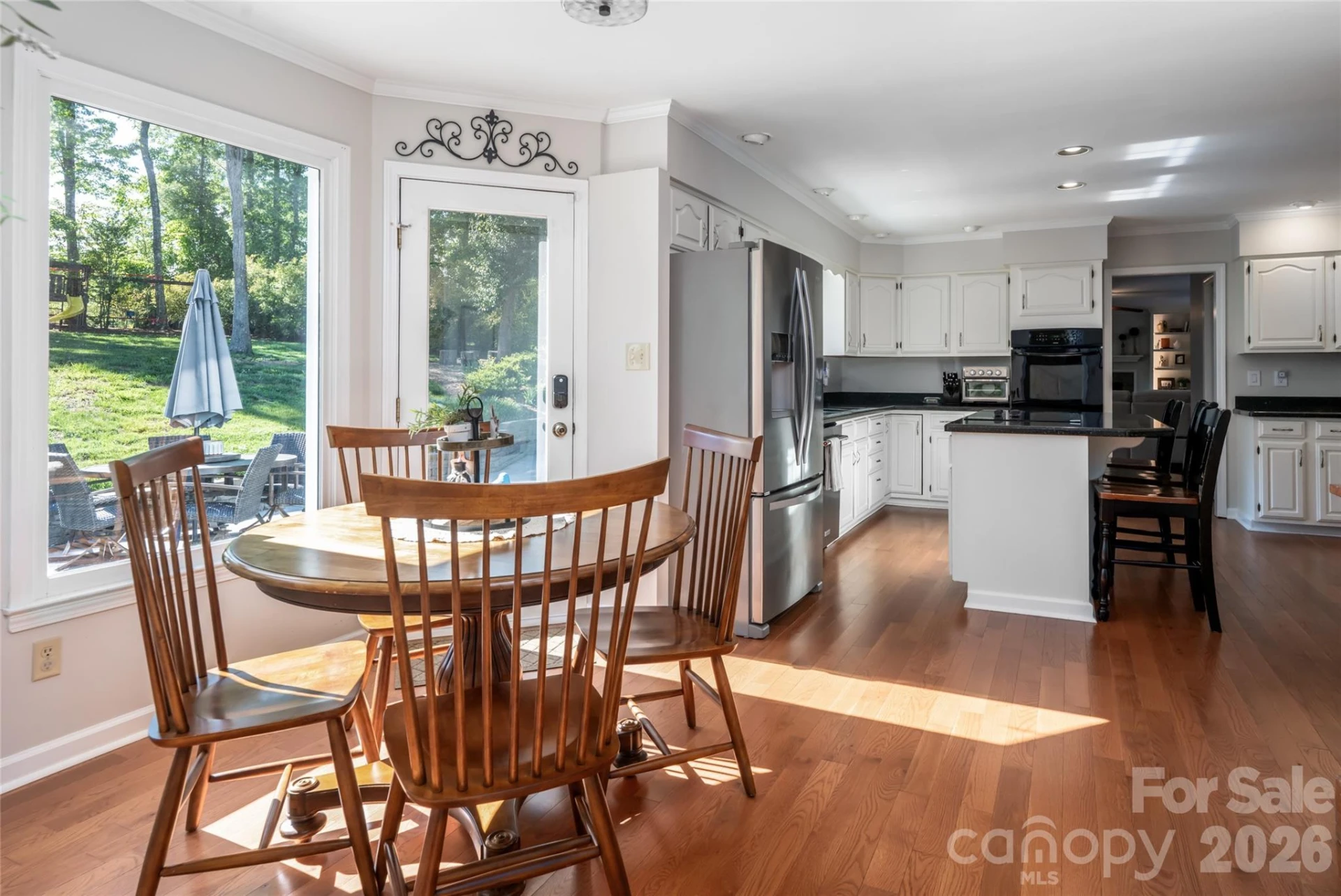 43 Tree Top Drive - Photo 32