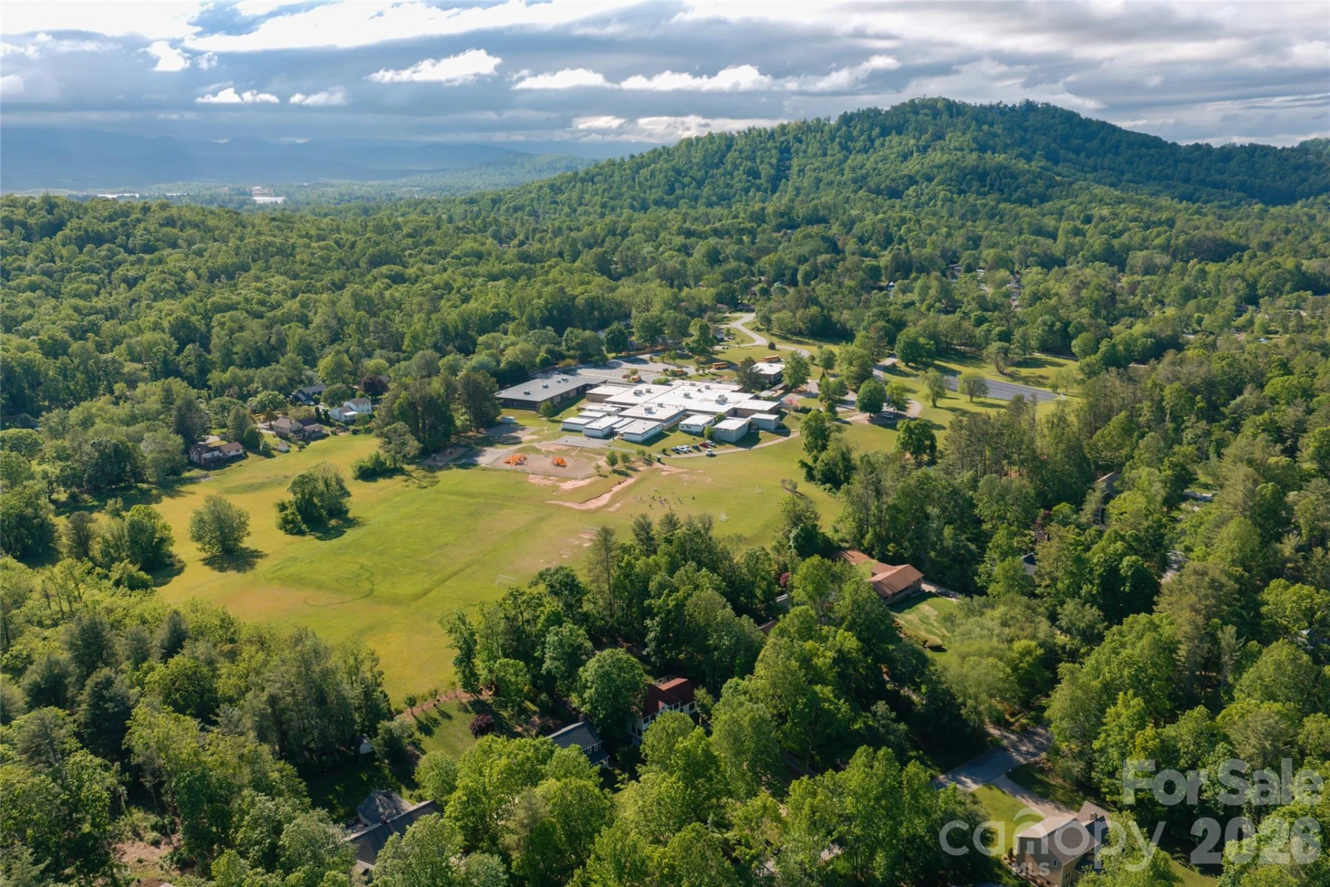 43 Tree Top Drive - Photo 9